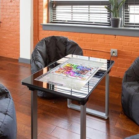 Centric Modern Loft W/ King Beds & Smart Gametable Villa Рочестър Екстериор снимка